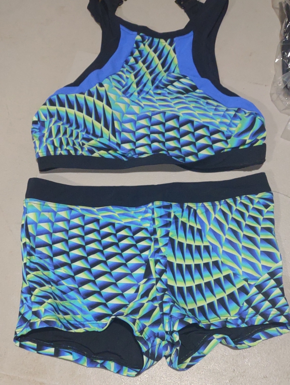 PROFILE SPORT BY GOTTEX SWIM SUIT TOP AND BOTTOM SET  BRA 36D TRUNKS SIZE 6